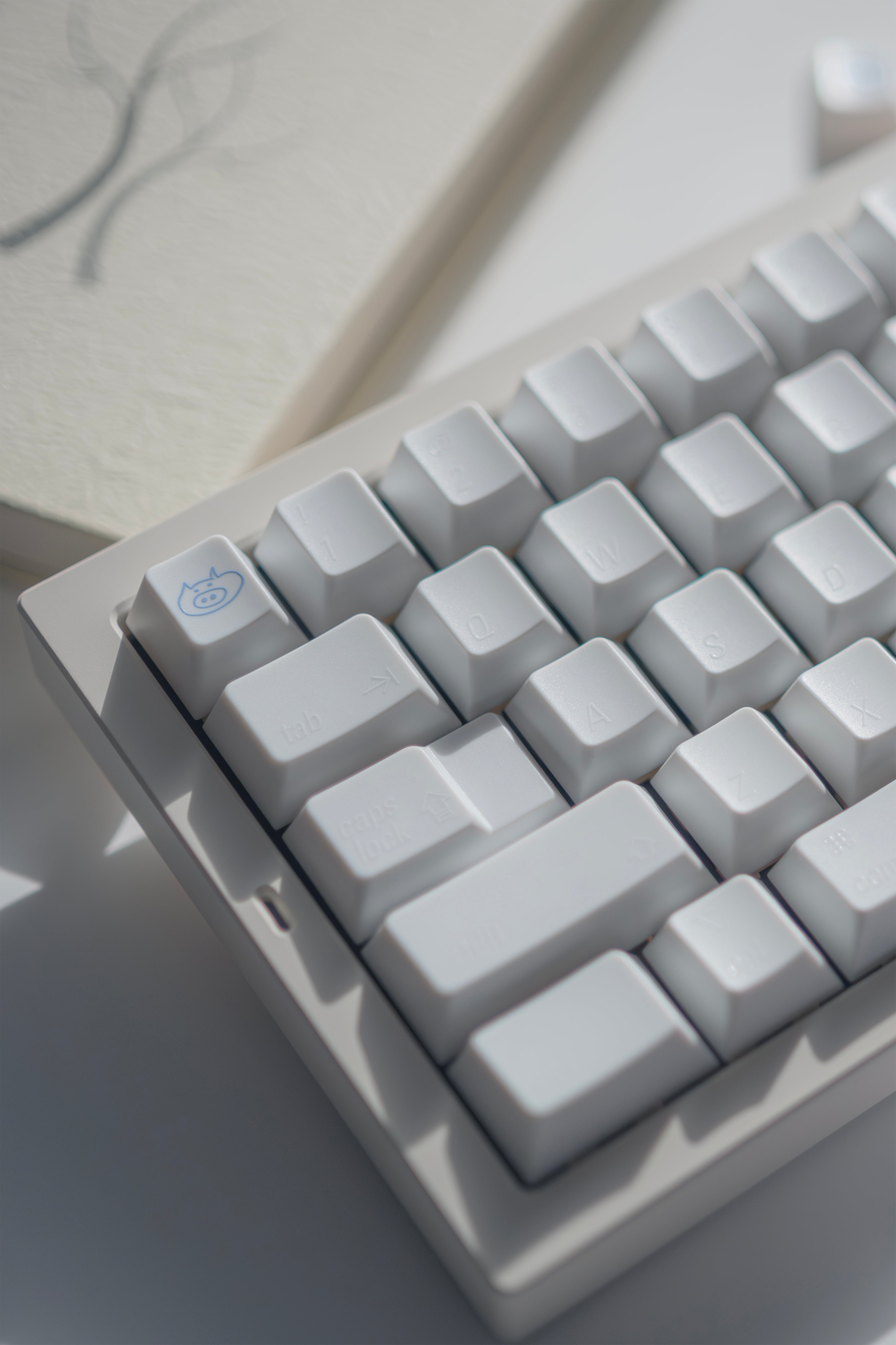 LeleLab Hokkaido White Keycap Set