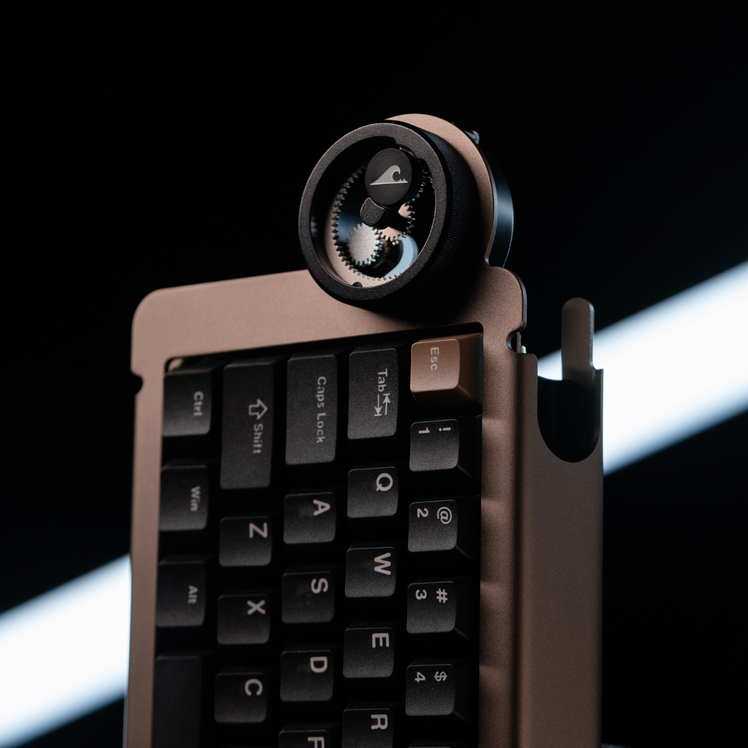 DRY STUDIO Ice Ring 63 RT HE Magnetic Switch 8K Wired Gaming Keyboard