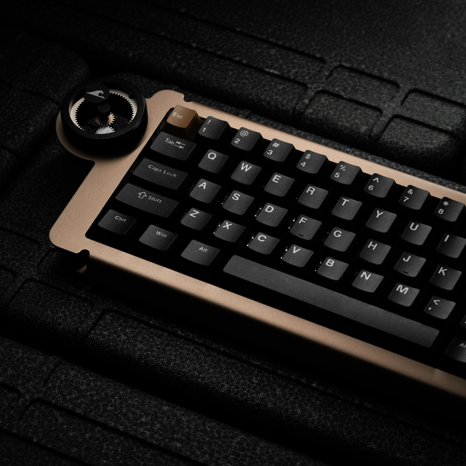 DRY STUDIO Ice Ring 63 RT HE Magnetic Switch 8K Wired Gaming Keyboard