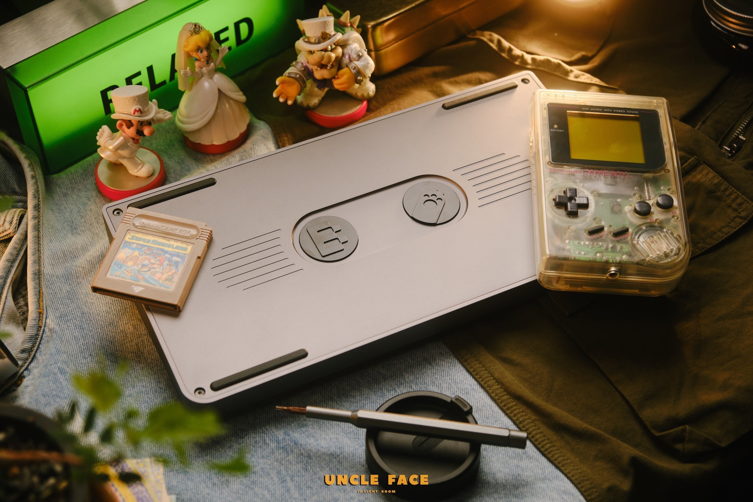 ANGRY MIAO AM RGB 65 Wireless Mechanical Keyboard (Icy Silver Pro V2 Switch)