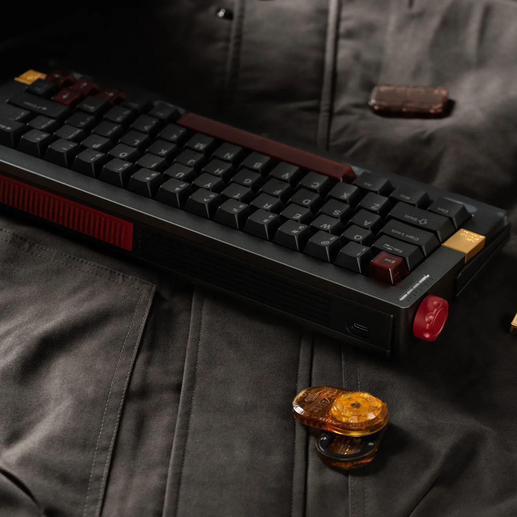 ANGRY MIAO Dry Studio Retro 63 RT HE Magnetic Switch 8K Wired Gaming Keyboard