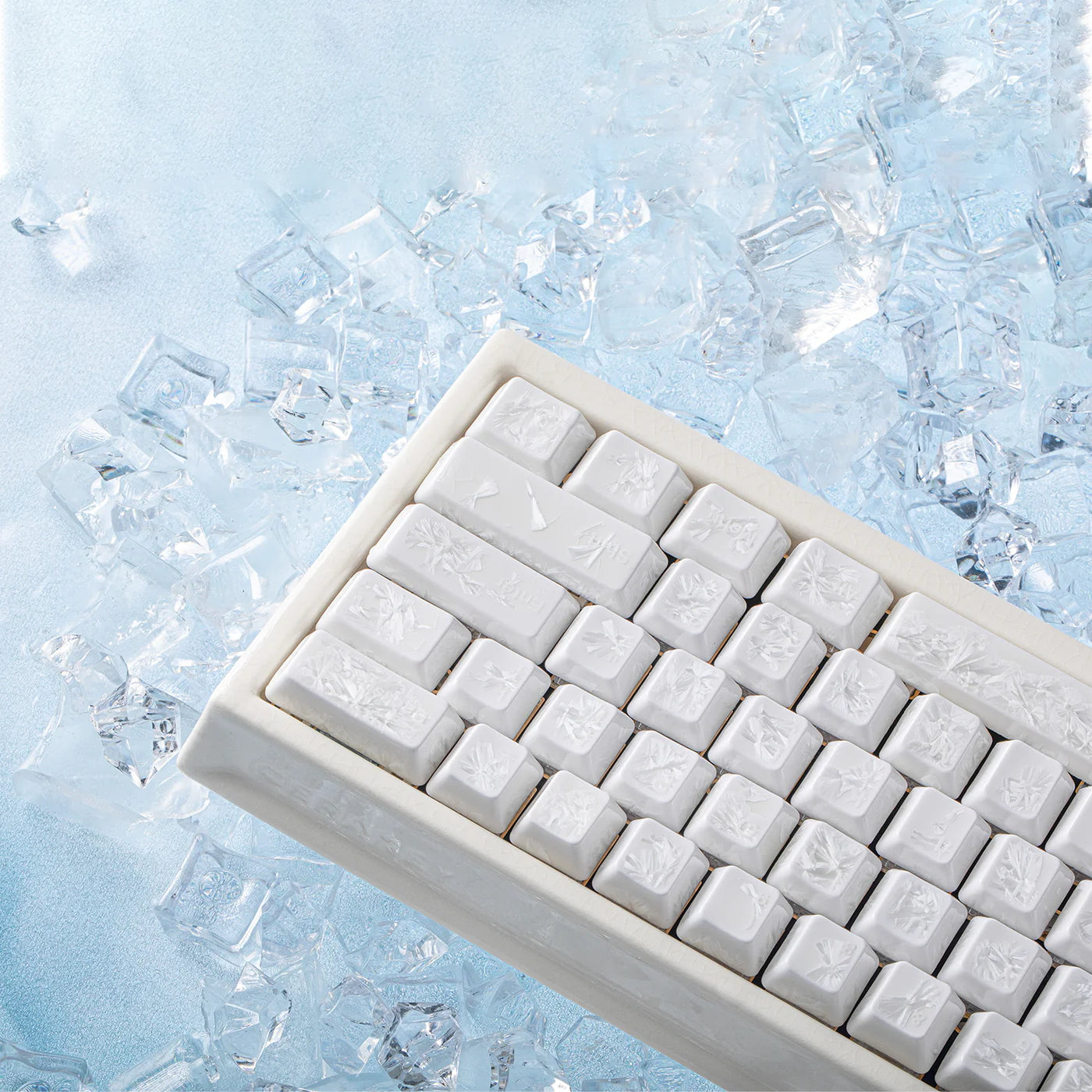 Cerakey Ceramic 114 Full Keycap Set V2 Ice Crystal / Legend