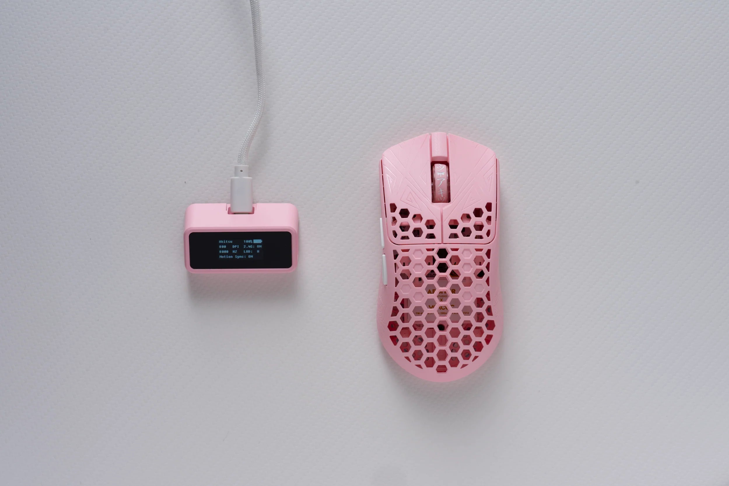 TENKO®-AKITSU Pink Carbon Fiber 8K Wireless Gaming Mouse（Pre-Order）