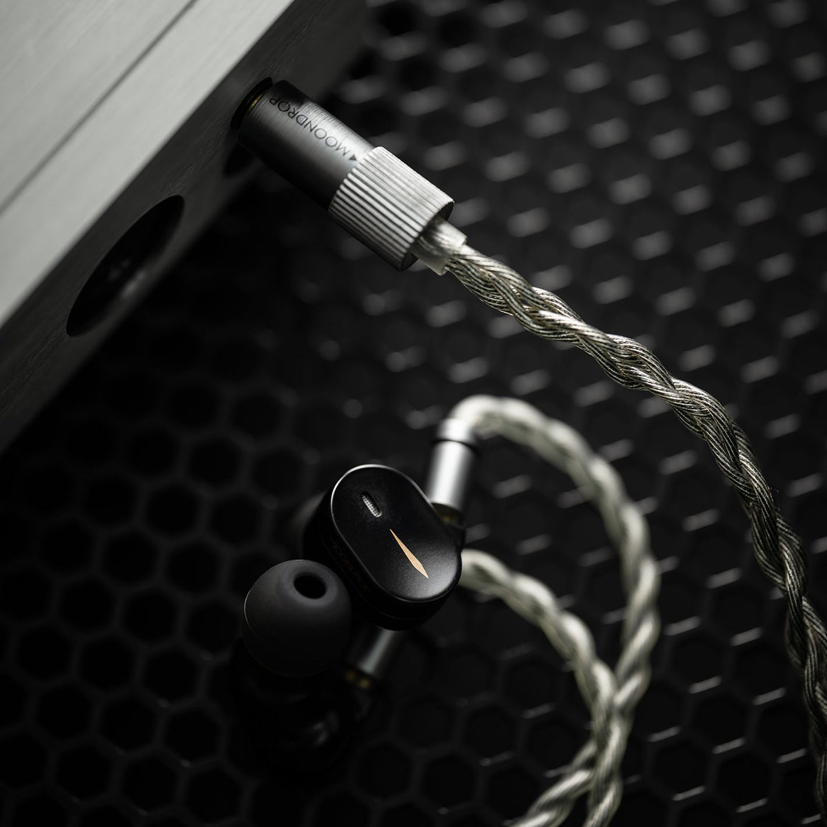 MOONDROP CHU III 3.5mm Dynamic Driver Wired IEM In-Ear Monitor Headphones