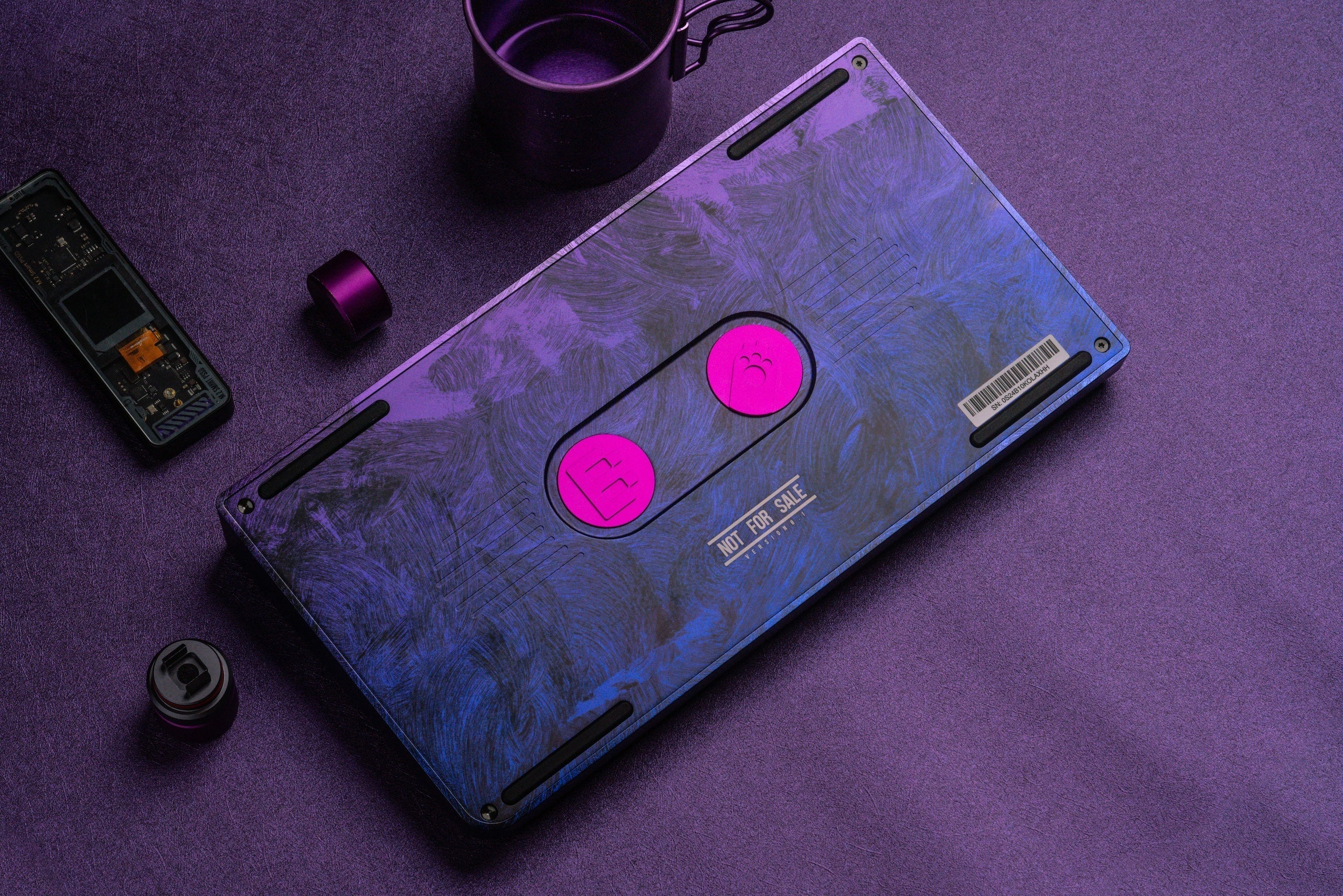 ANGRY MIAO AM RGB 65 Wireless Mechanical Keyboard (Icy Silver Pro V2 Switch)