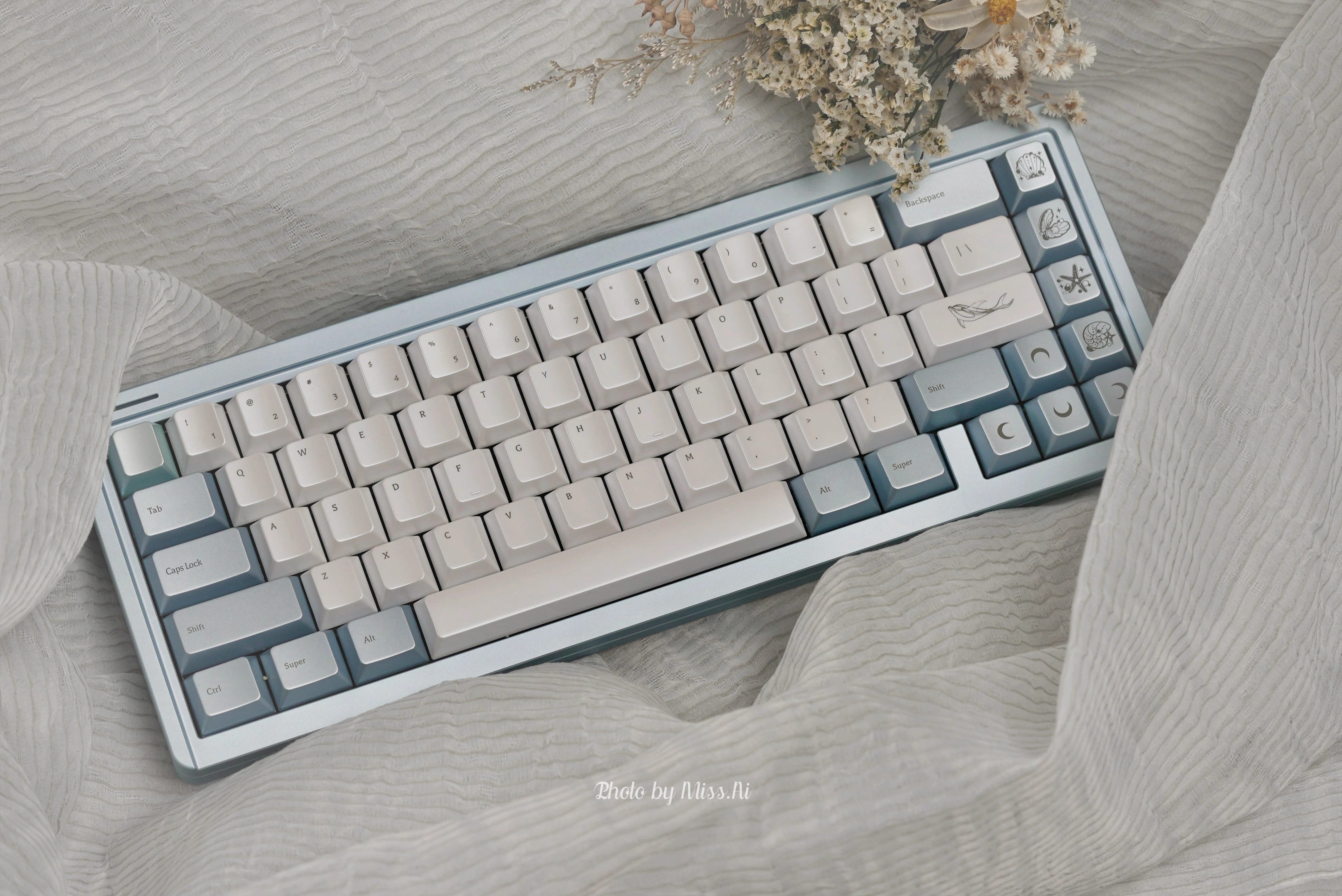 Keyria Labs Pearl Tears Theme Keycaps ABS Spraying Cherry Profile Keycap For Customized Gaming Mechanical Keyboard