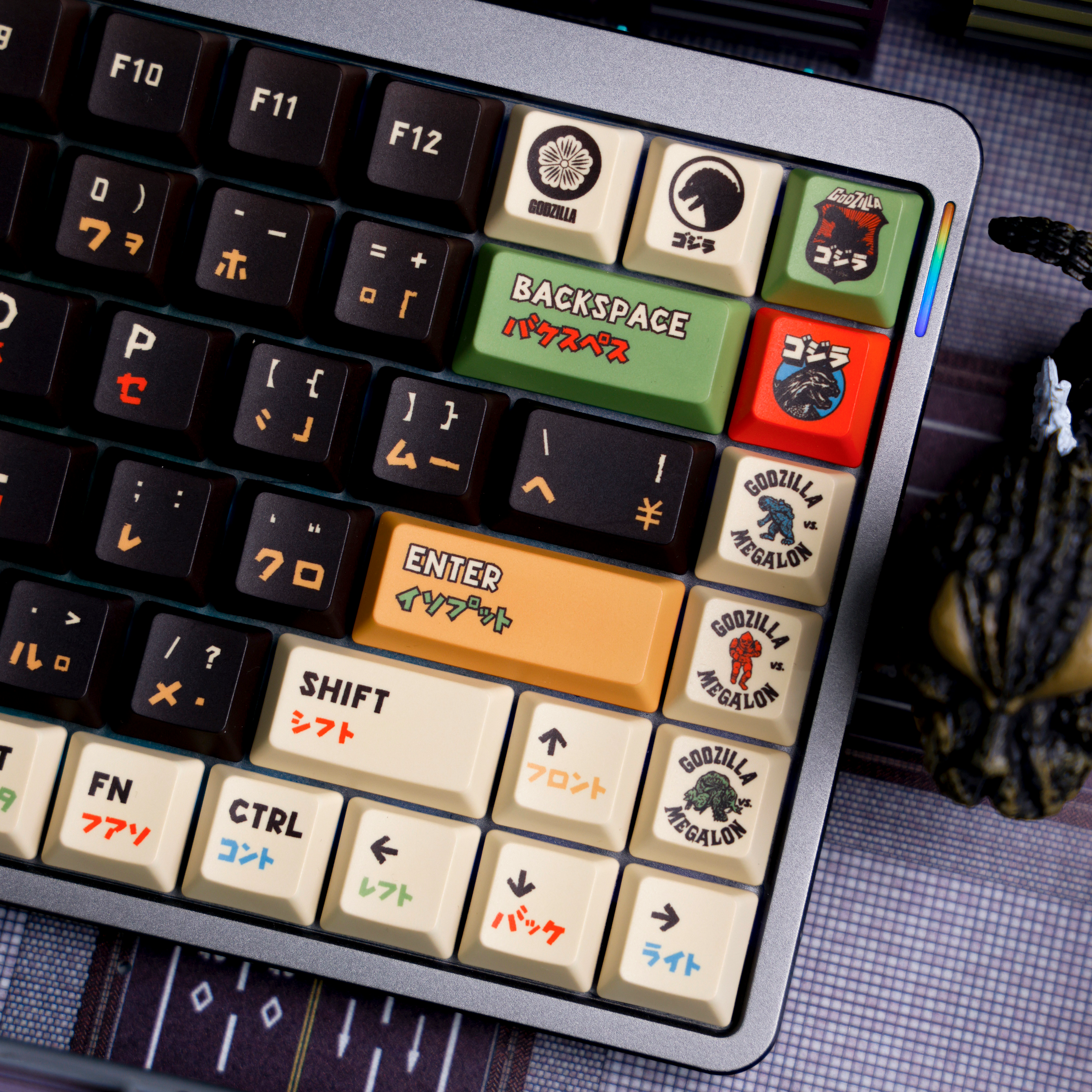 Keytok BERRY Low-Profile Black Classic Godzilla Keycaps 173pcs / Set