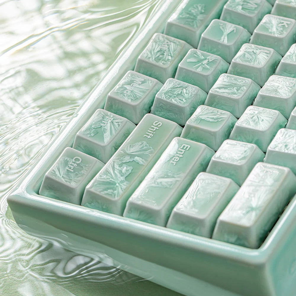 Cerakey Peak60 HE full ceramic magnetic switch keyboard front view