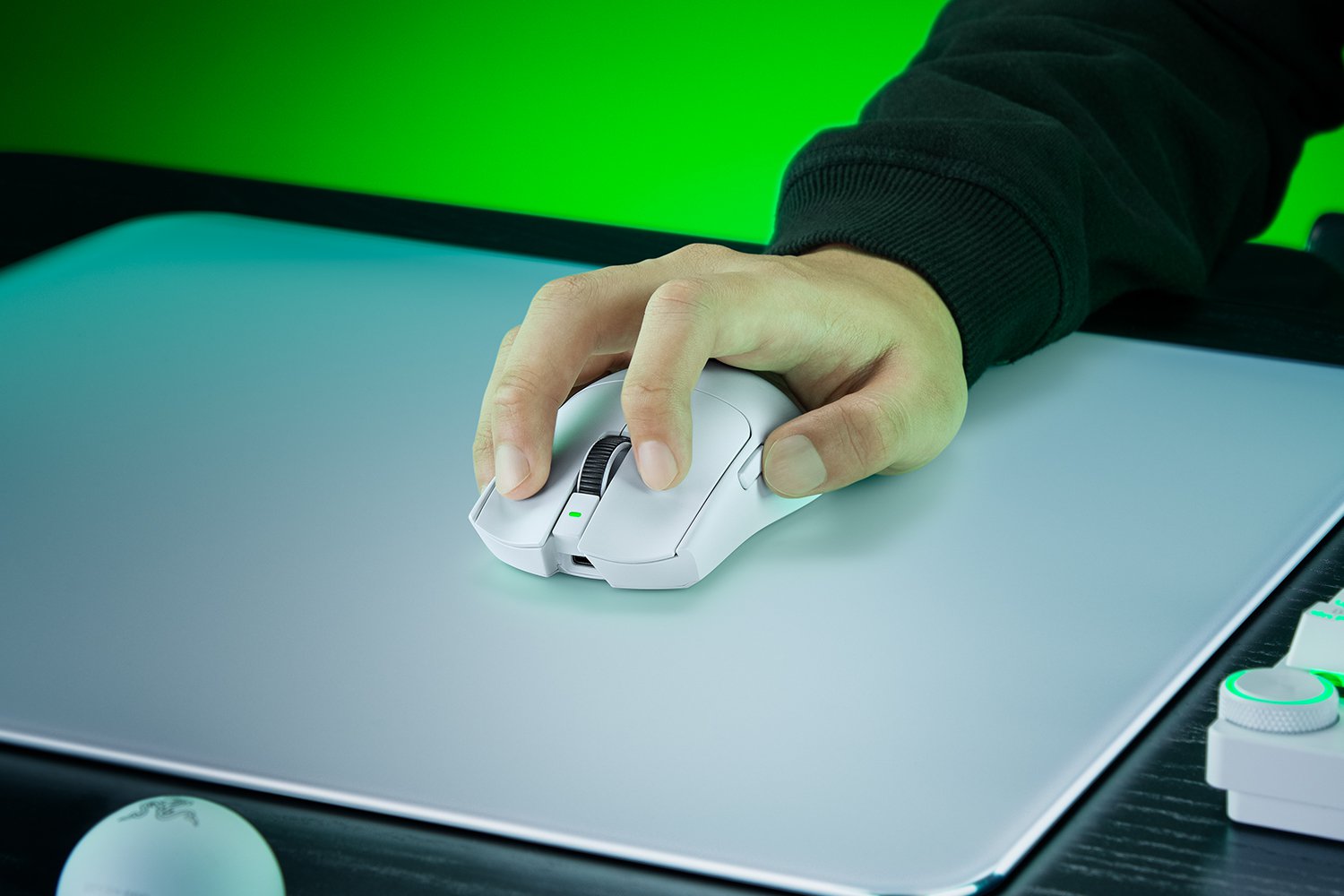 Razer Viper V4 Pro Wireless Gaming Mouse