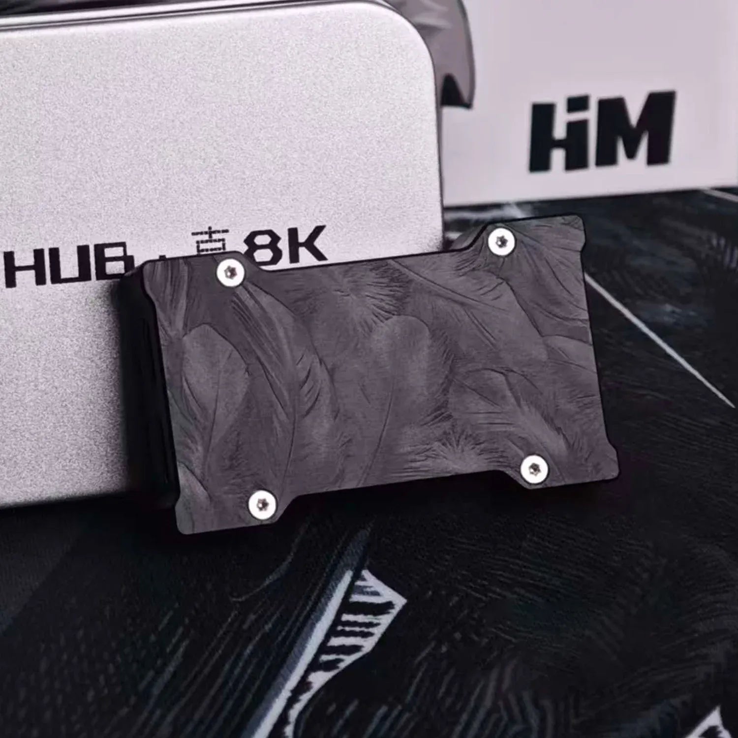 ARBITER STUDIO x HM Lab Z NEO 8K USB Gaming Hub with Customizable Screen