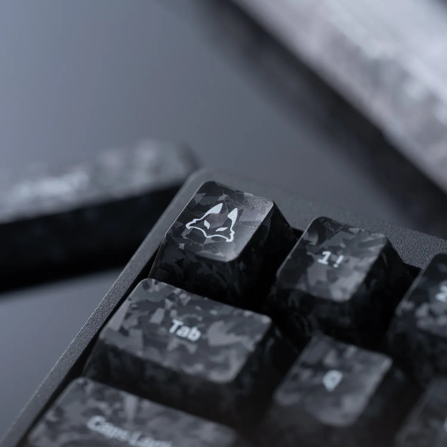 TENKO ARBITER STUDIO Carbon Fiber Textured Cherry profile Keycap Set (Pre-Order)