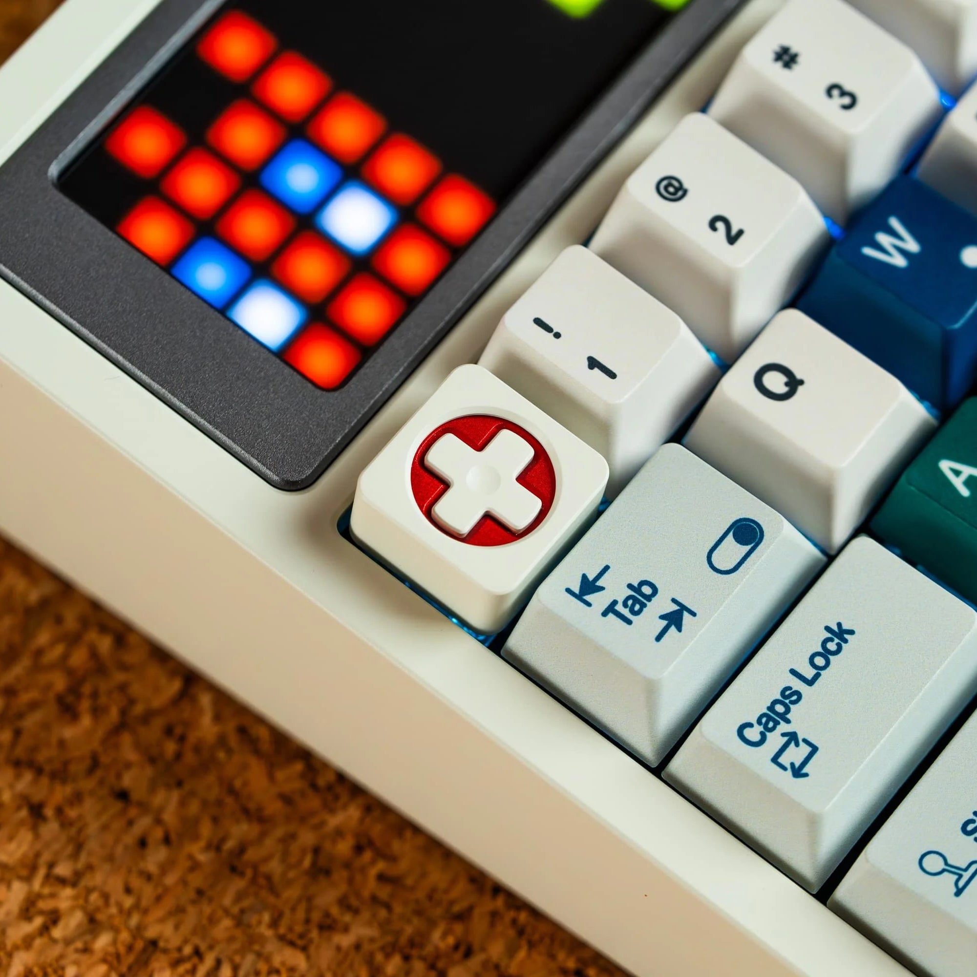 ANGRY MIAO AM RGB 65 Wireless Mechanical Keyboard Bundle